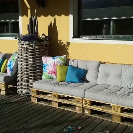 Forest Hyacinth Riding Stable Alpin