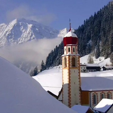 Forest Hyacinth Riding Stable Alpin *